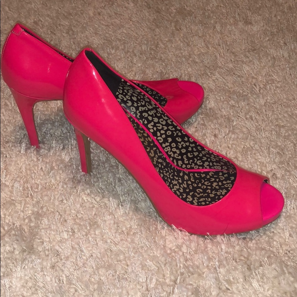 Hot Pink Heels